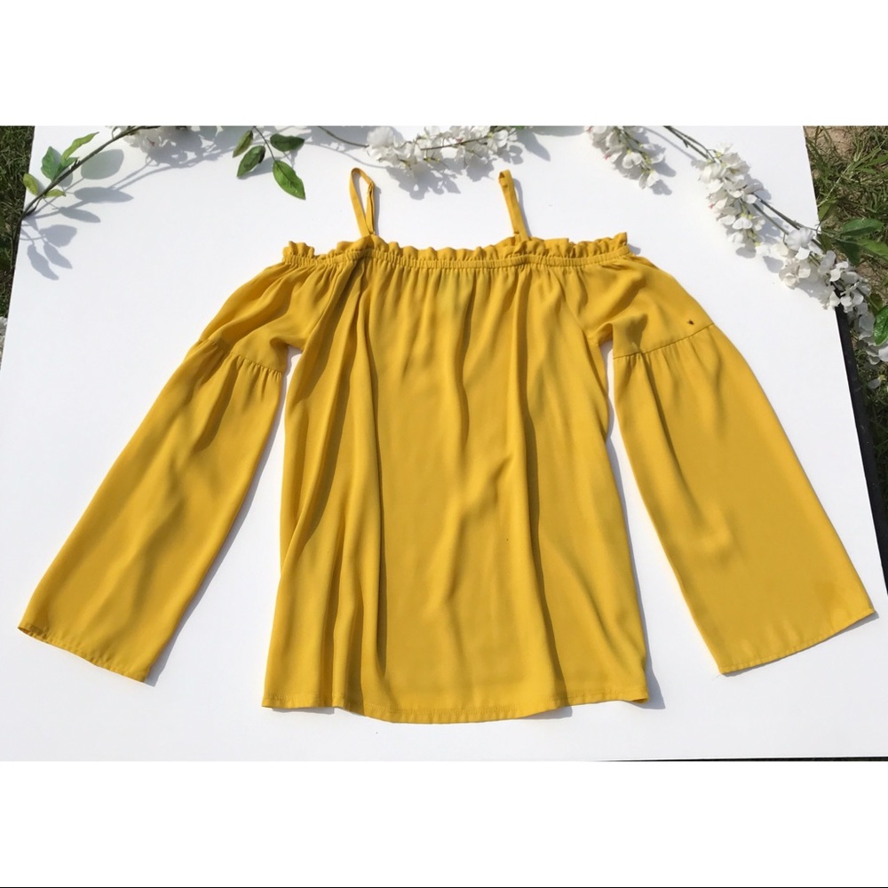 INC Off the shoulder Blouse